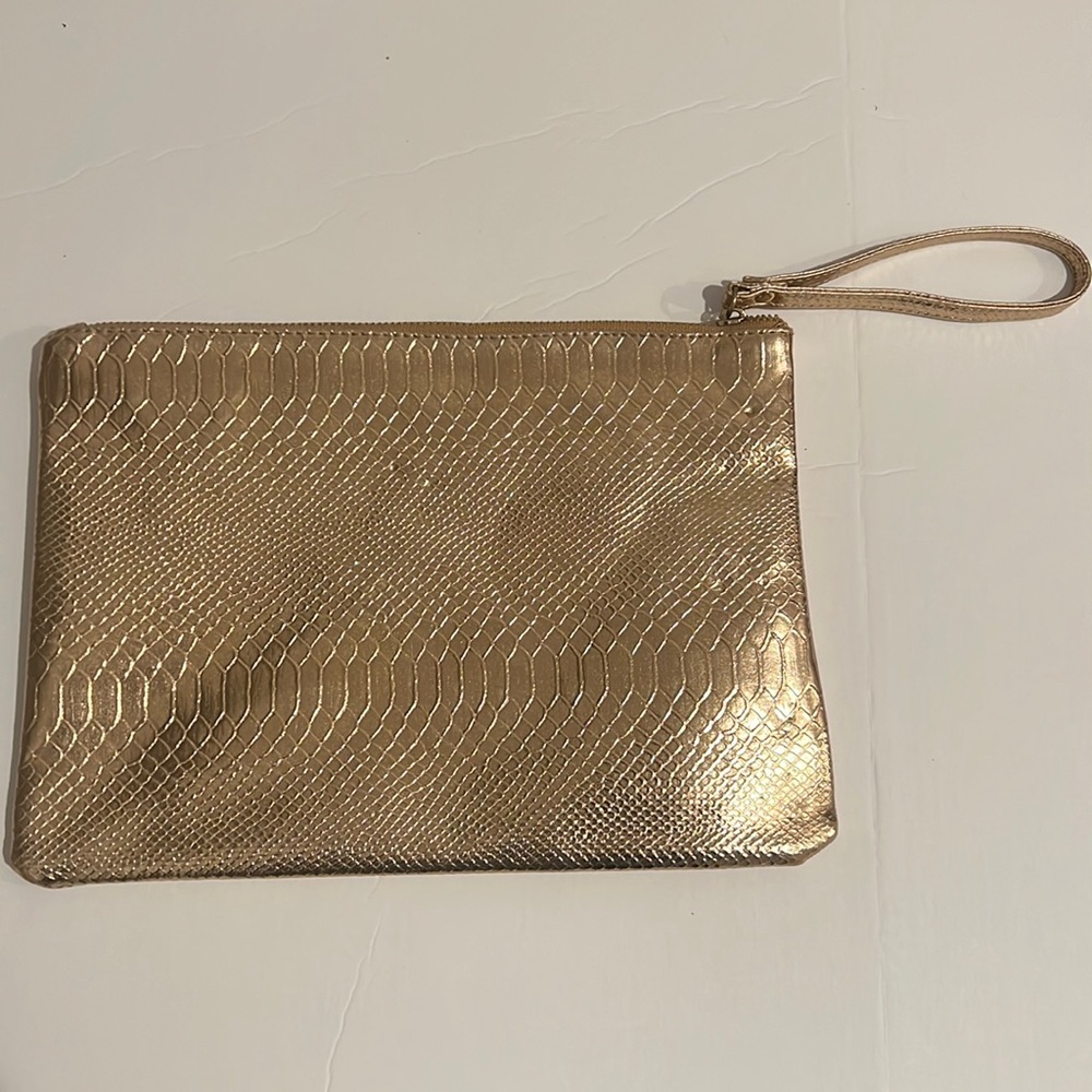 Wristlet
